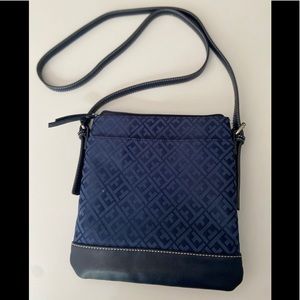 NWT Tommy Hilfiger Crossbody Bag Navy Blue
